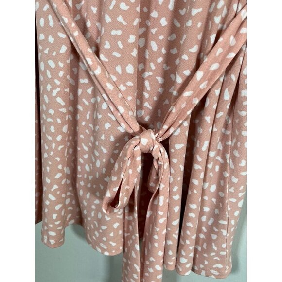 Torrid Top Women 3X Pink Crepe Wrap Peplum Feminine Ballerina Neutral Summer 80s - Picture 5 of 13